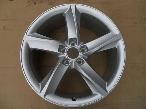 НОВЫЙ ОРИГИНАЛЬНЫЙ ЛИТOЙ ДИСК 19 AUDI, 5x112, 8,5J, ET45
